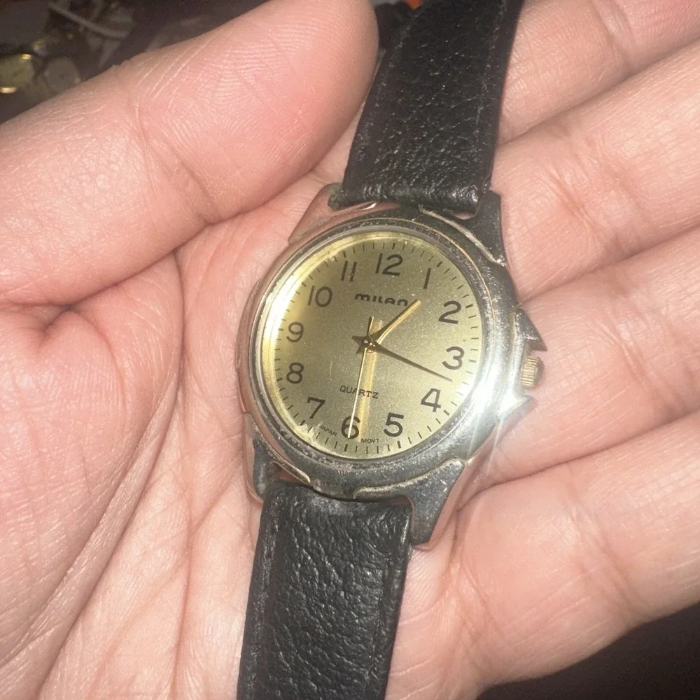 Working Vintage Milan Mens Watch Black Leather Brand New Battery 35mm Fit 8.5in